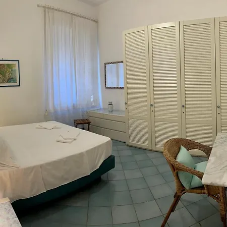 La Caletta 4*