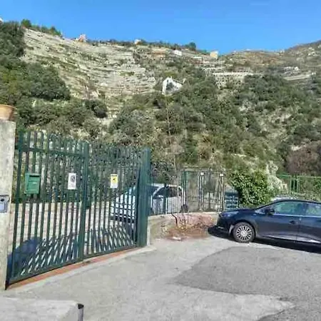 La Caletta 4*